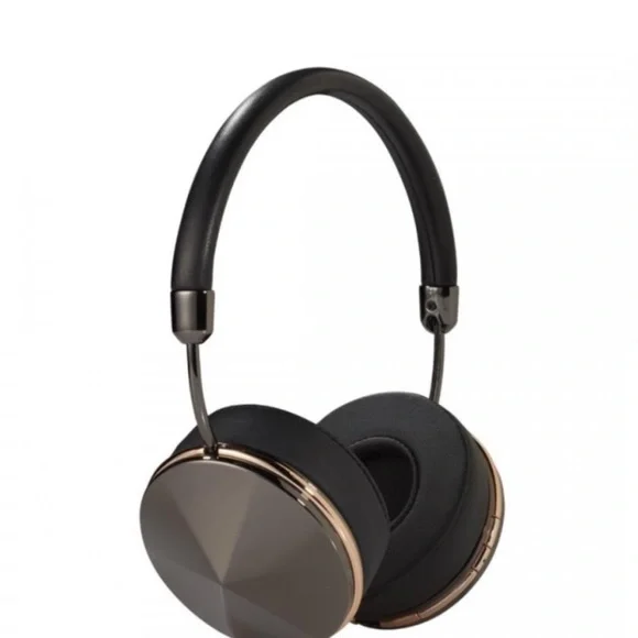 2 pair of FRIENDS Layla On-Ear Headphones PLUS 3 extra ear covers